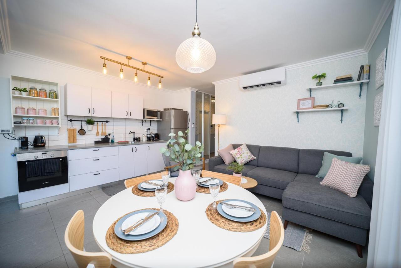 Yalarent Migdalor Boutique Apartments With Sea Views Tiberias Luaran gambar