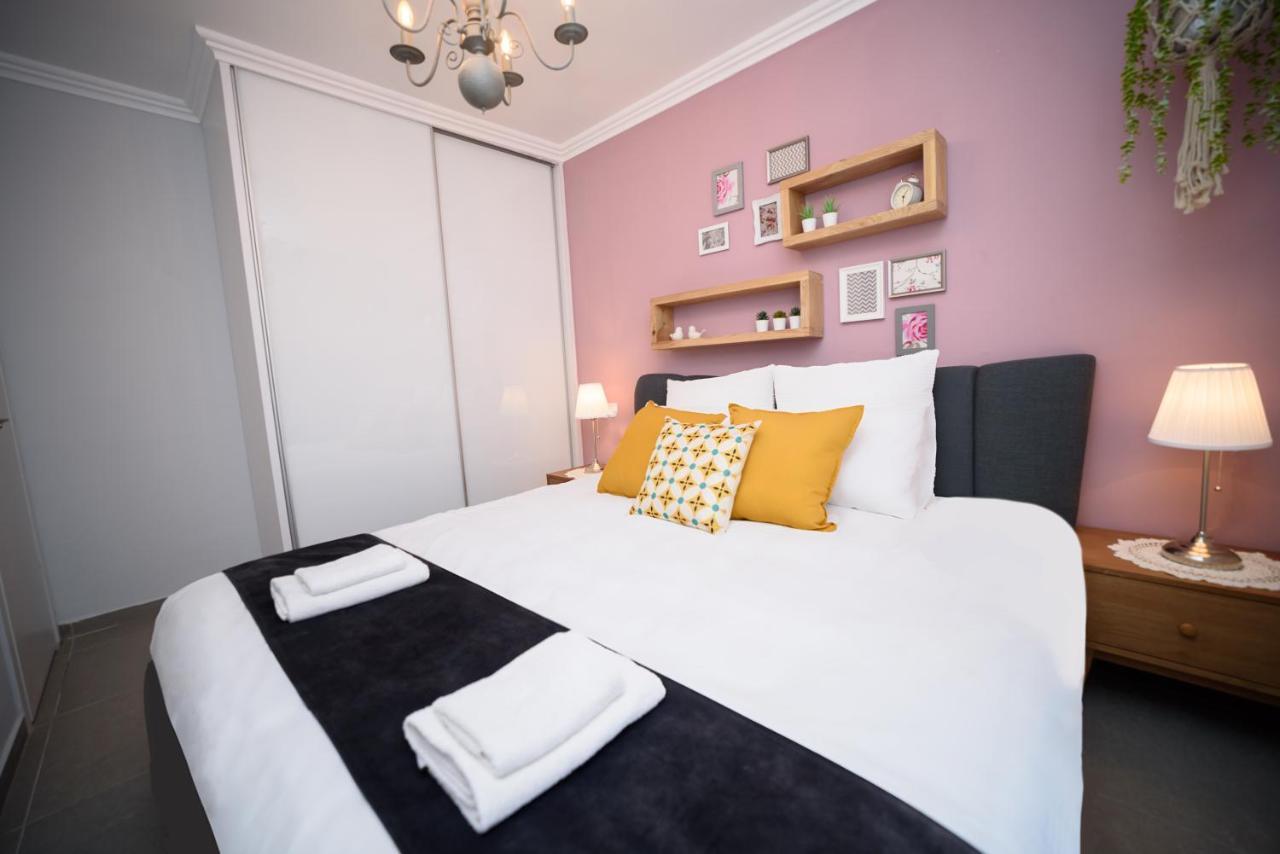 Yalarent Migdalor Boutique Apartments With Sea Views Tiberias Luaran gambar