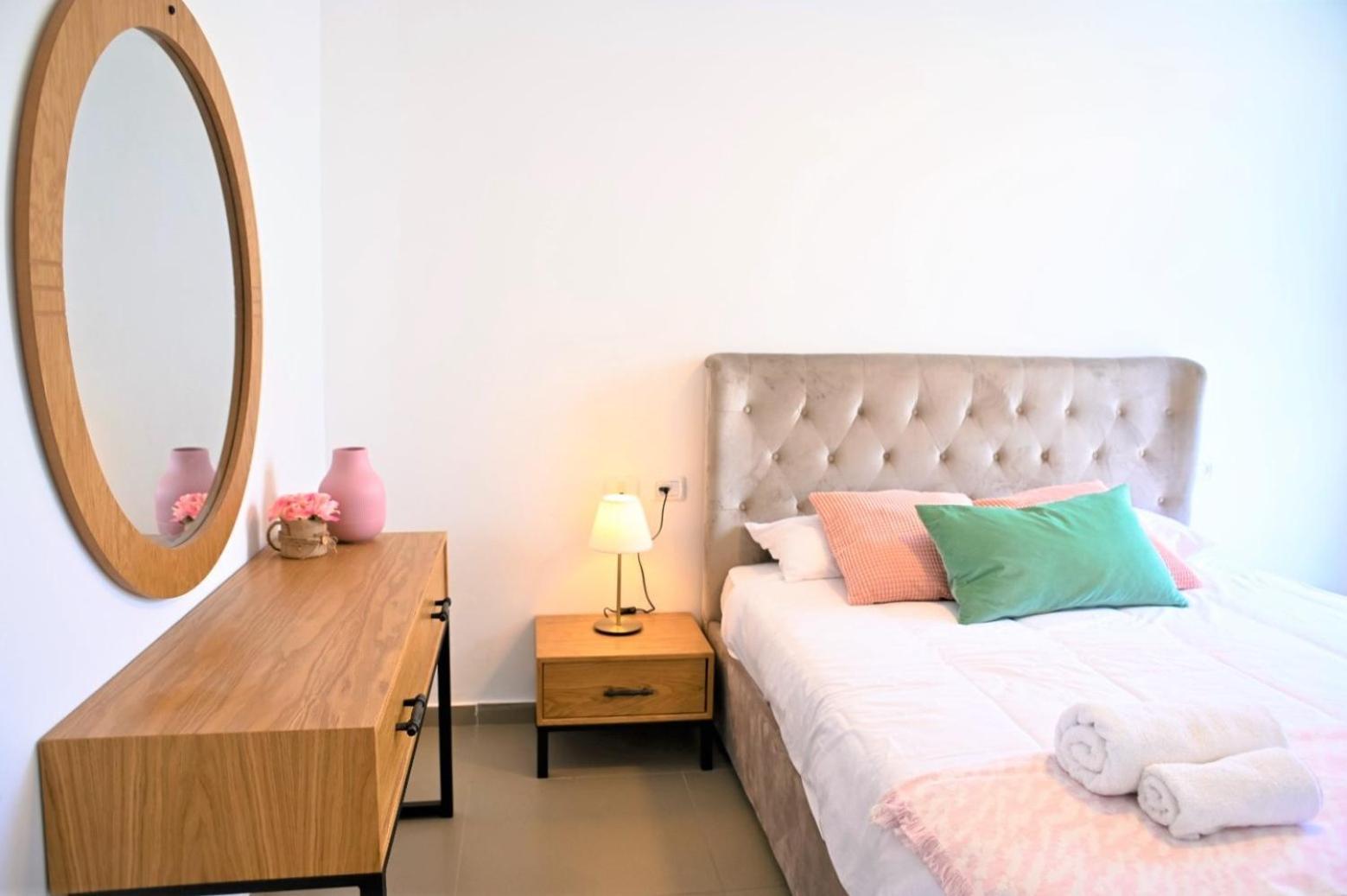 Yalarent Migdalor Boutique Apartments With Sea Views Tiberias Luaran gambar