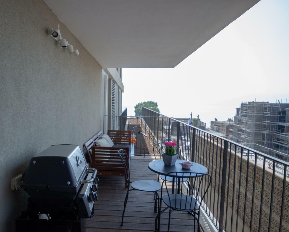 Yalarent Migdalor Boutique Apartments With Sea Views Tiberias Luaran gambar